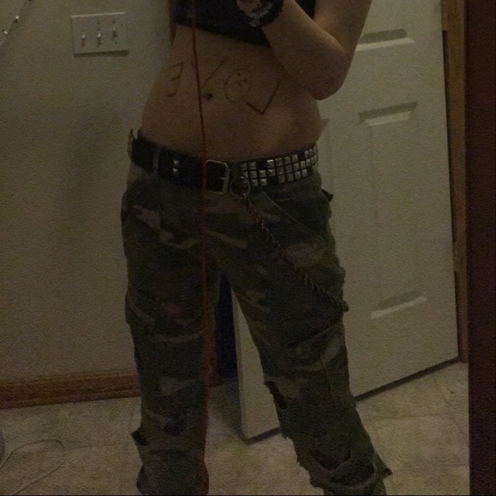 Camo Ripped Jeans - Picture 2 of 2